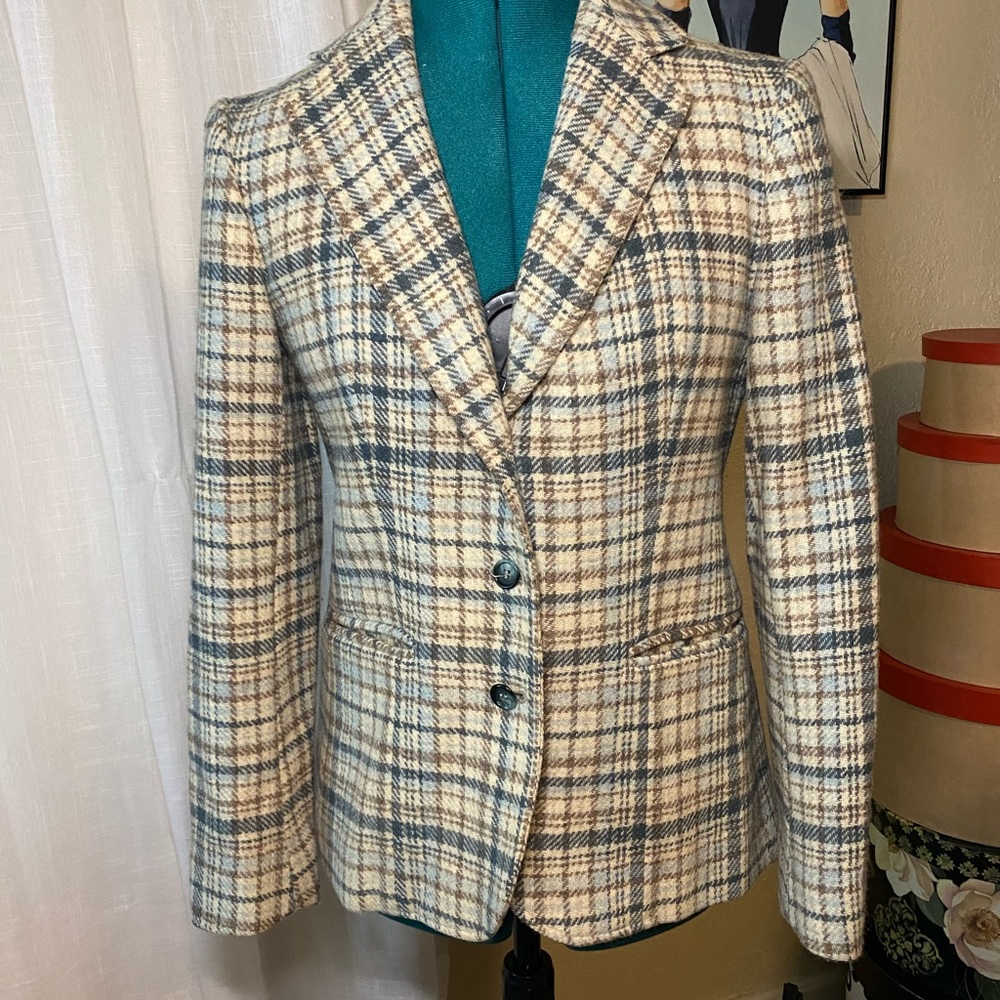 🔴SOLD 100% wool vintage blazer